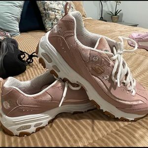 Sketchers D’Lites Sneakers